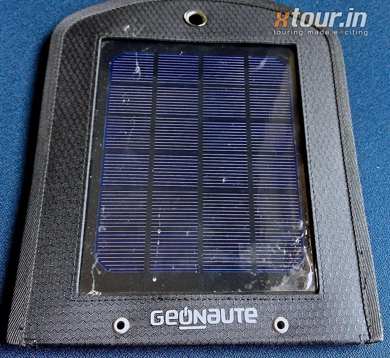 GeoNaute On Power 300 SUN Solar Mobile Charger Front view