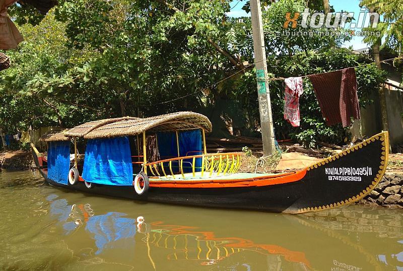 Shikara Boat Parked Anchored Near Home in Alleppey