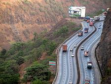 Mumbai Pune Express Highway
